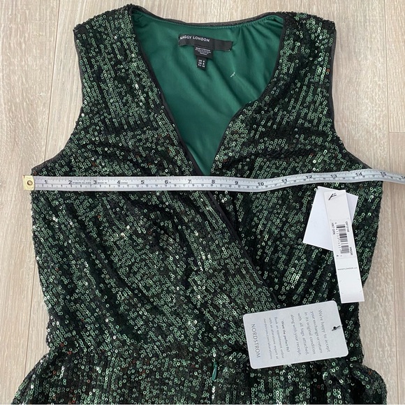 Maggy London Emerald Sequin Jumpsuit Sz 4 - Picture 4 of 9